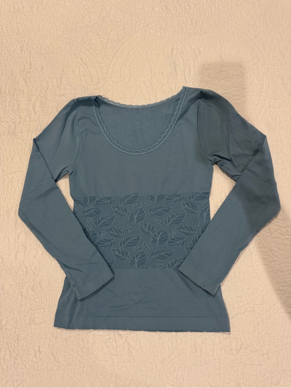 Long Sleeve Scoop Neck Leaf-Panel Top in Teal Blue